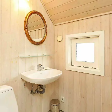 Semesterbostad Three-bedroom Holiday In Ringkobing 10 *